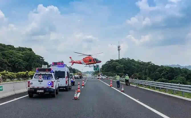 普安高速公路汽车救援案例